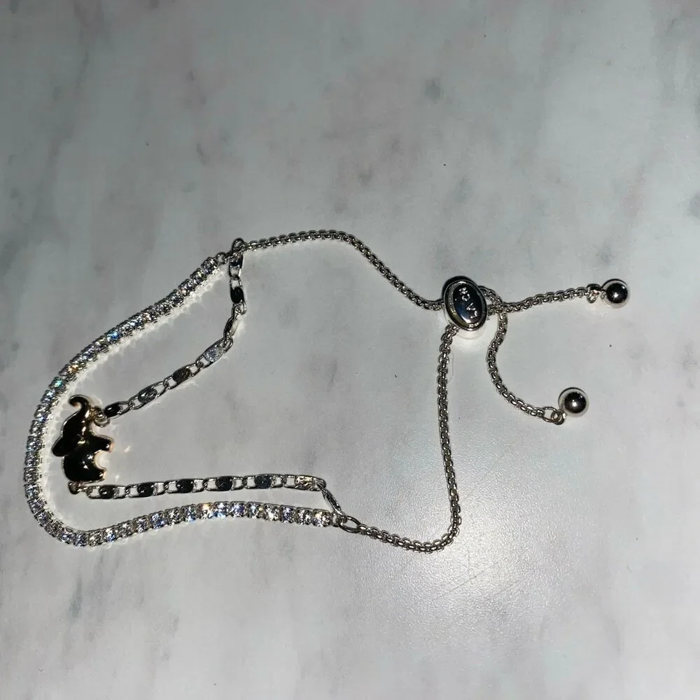 La Cn Elephant Bracelet Silver Tone with Rhinestones Pull Chain Closure